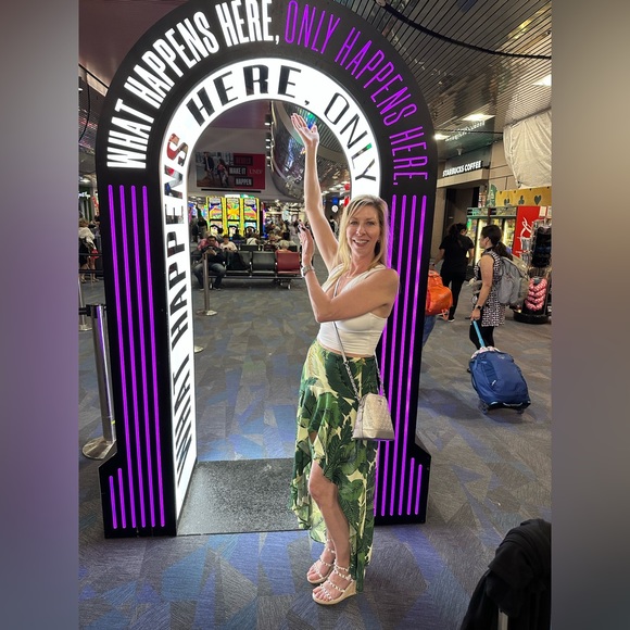 Meet your Posher, Kimberly - Picture 2 of 2